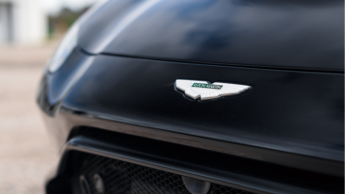 Aston Martin V8 Vantage II